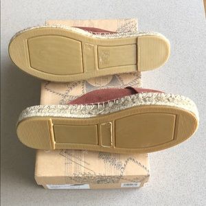 Free People Shoes - Free People Tuscan Espadrille Free People Shoes - Free People Tuscan Espadrille